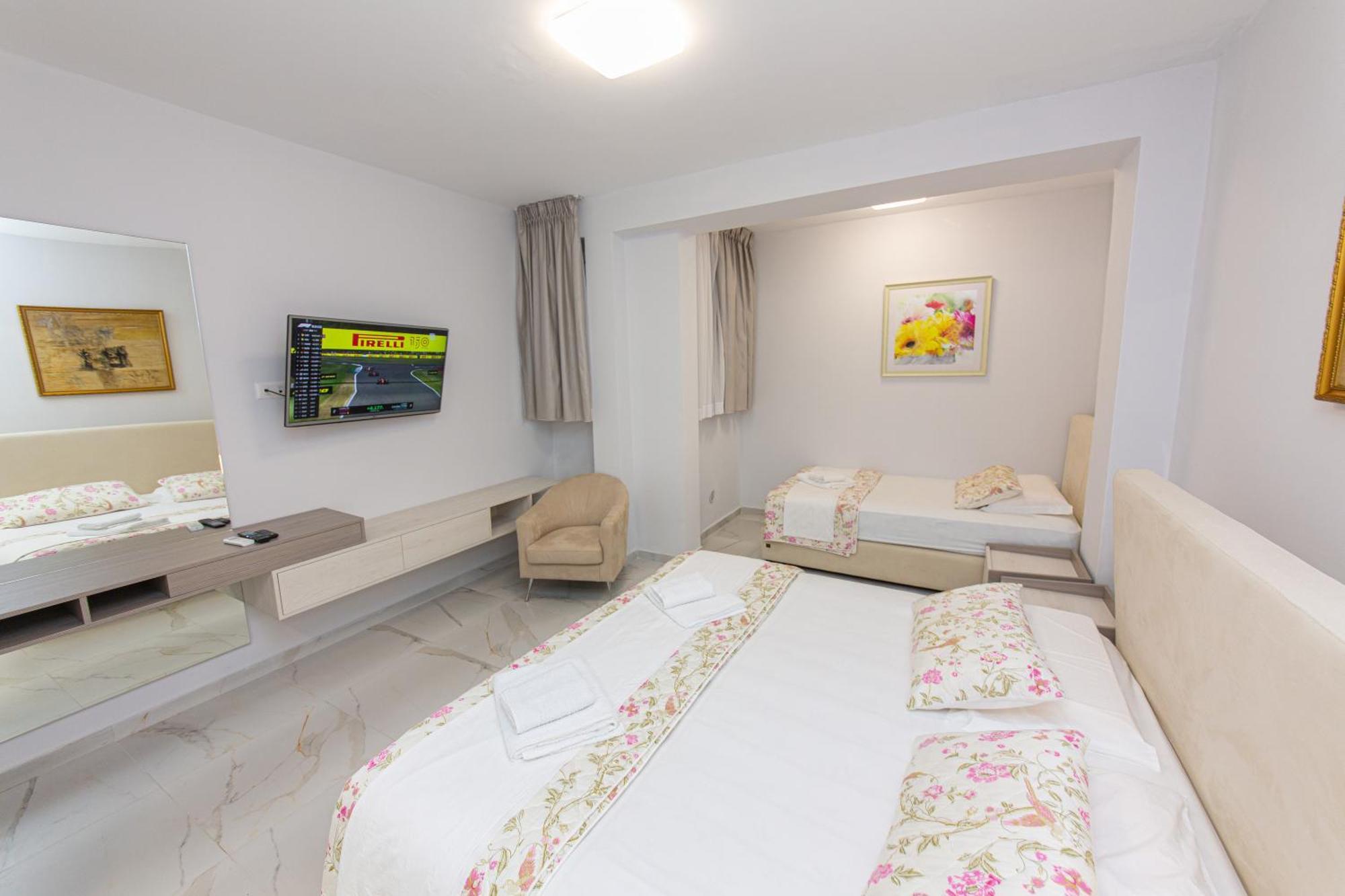 Luxury Villa 2 Vlore Exterior photo