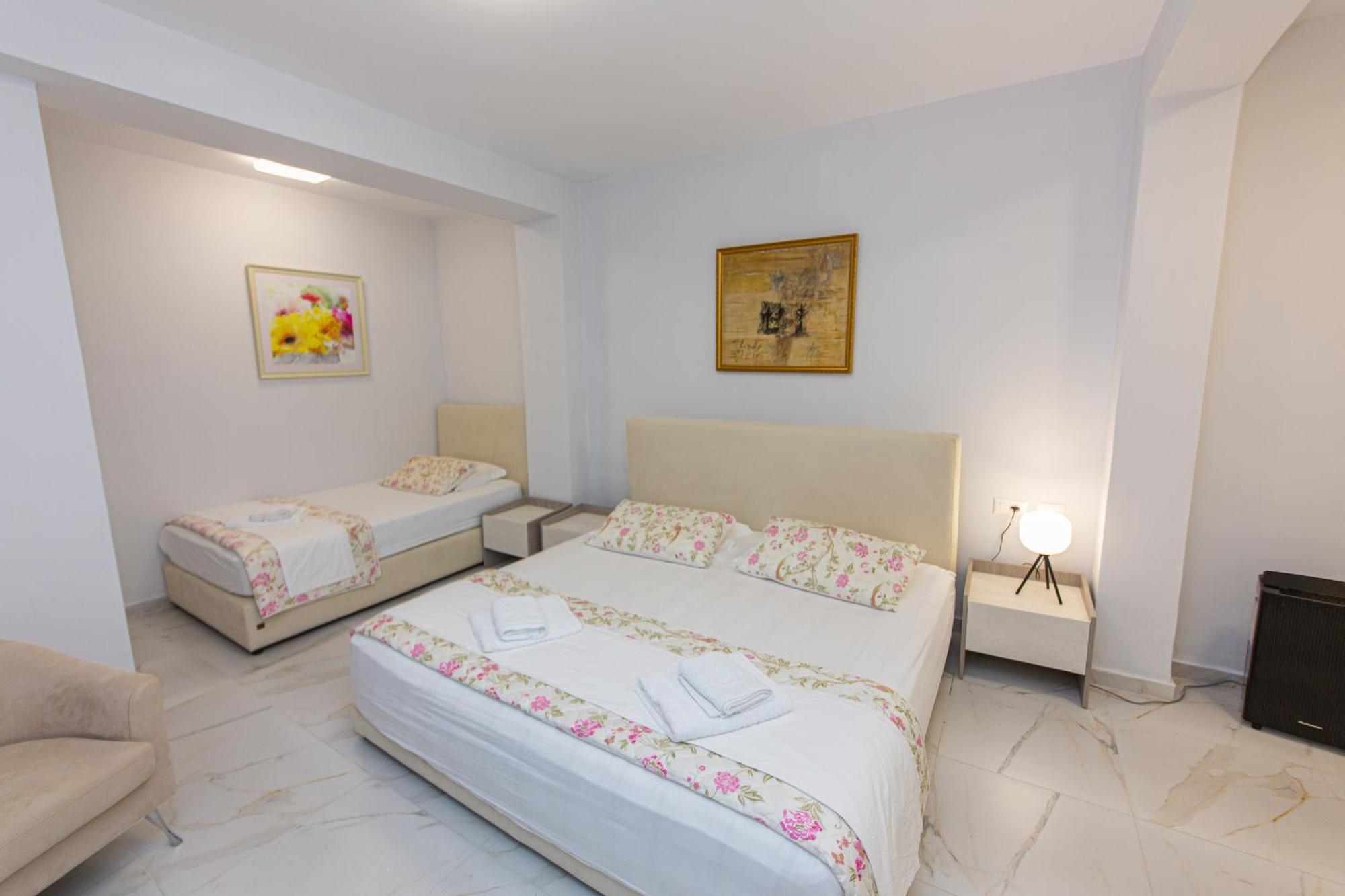 Luxury Villa 2 Vlore Exterior photo